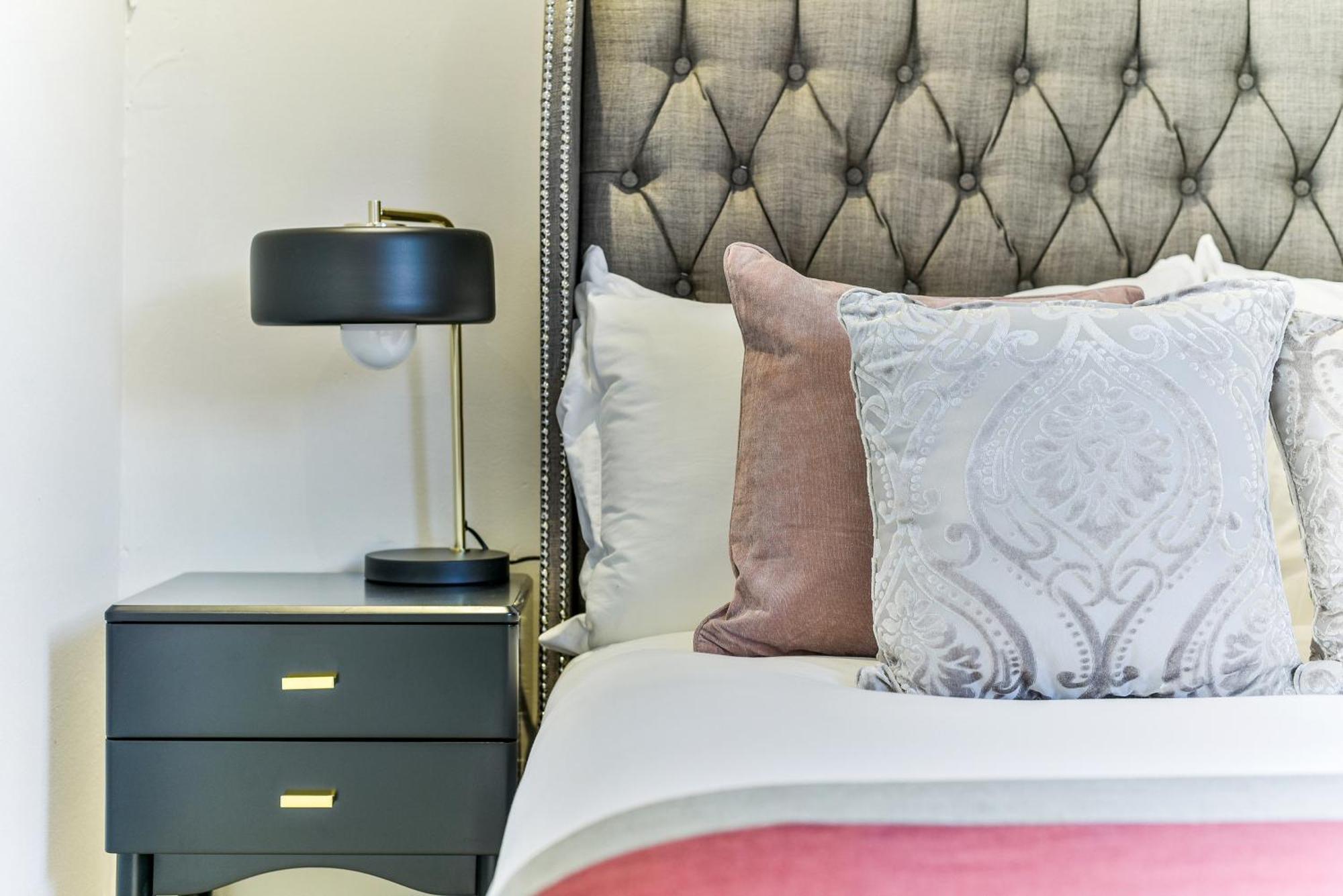 Avari Apartments - Hatton Collection 런던 외부 사진