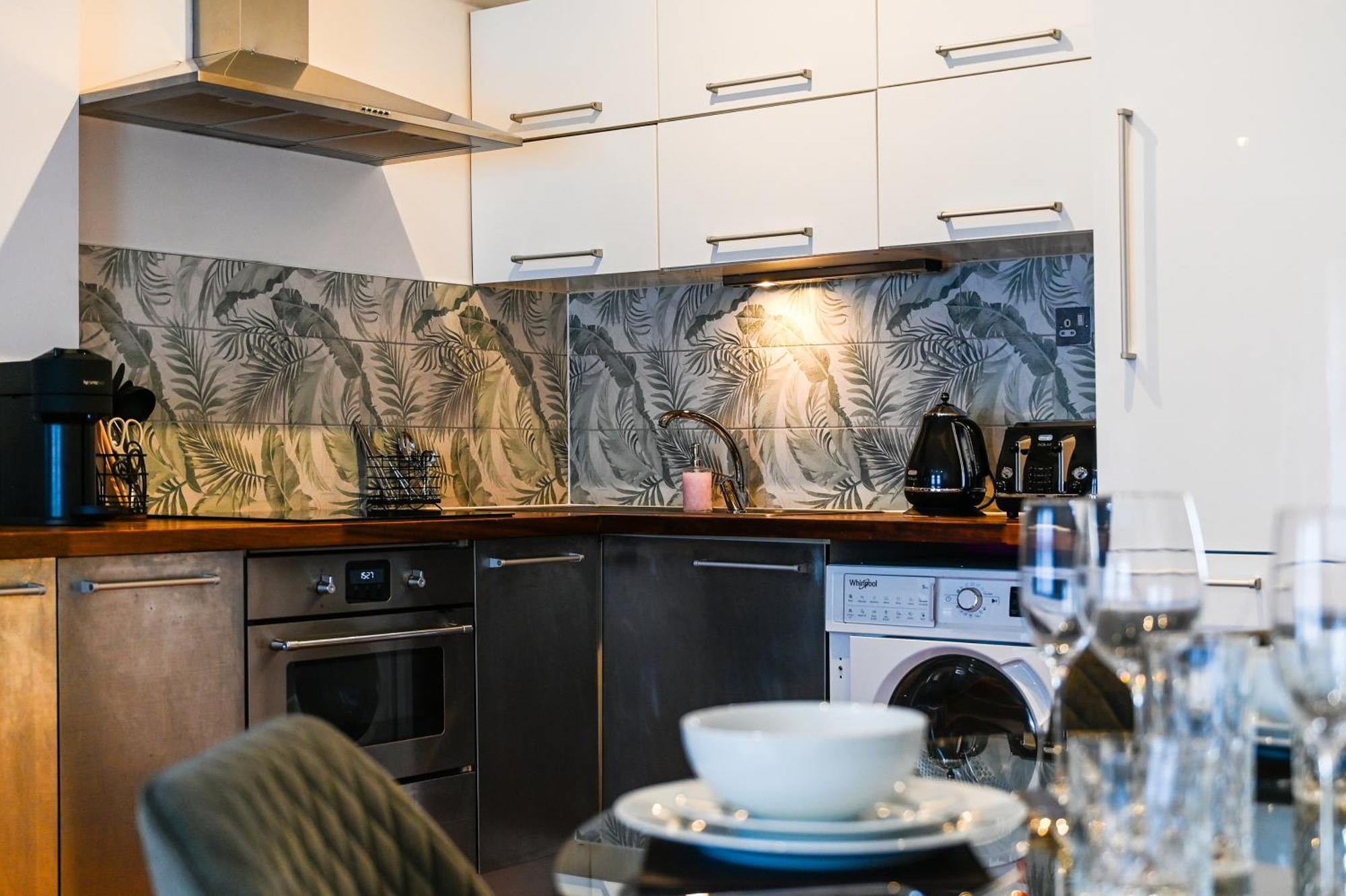 Avari Apartments - Hatton Collection 런던 외부 사진